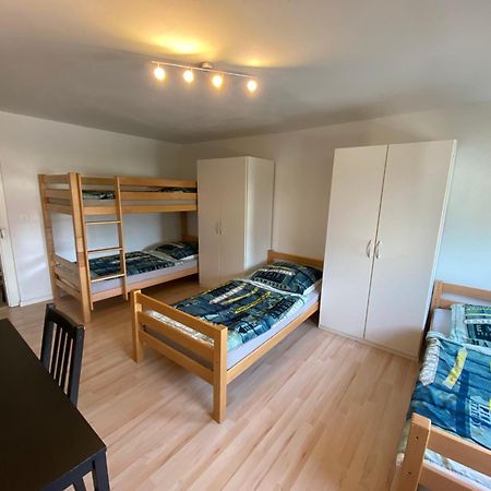 Hostel Airport Oberglatt Екстер'єр фото