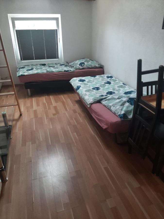 Hostel Airport Oberglatt Екстер'єр фото