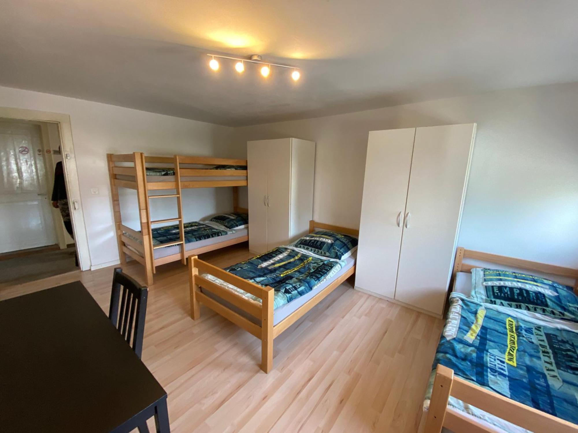 Hostel Airport Oberglatt Екстер'єр фото