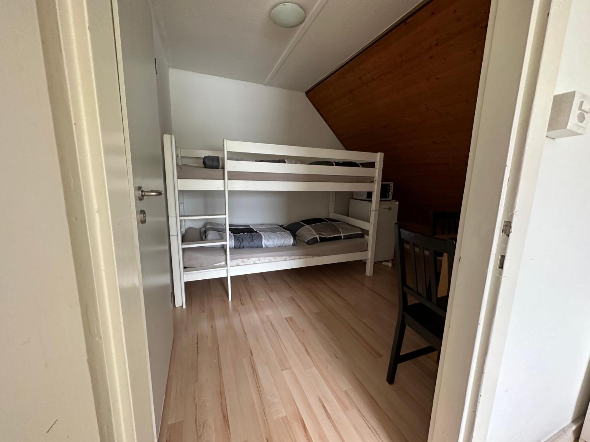 Hostel Airport Oberglatt Екстер'єр фото