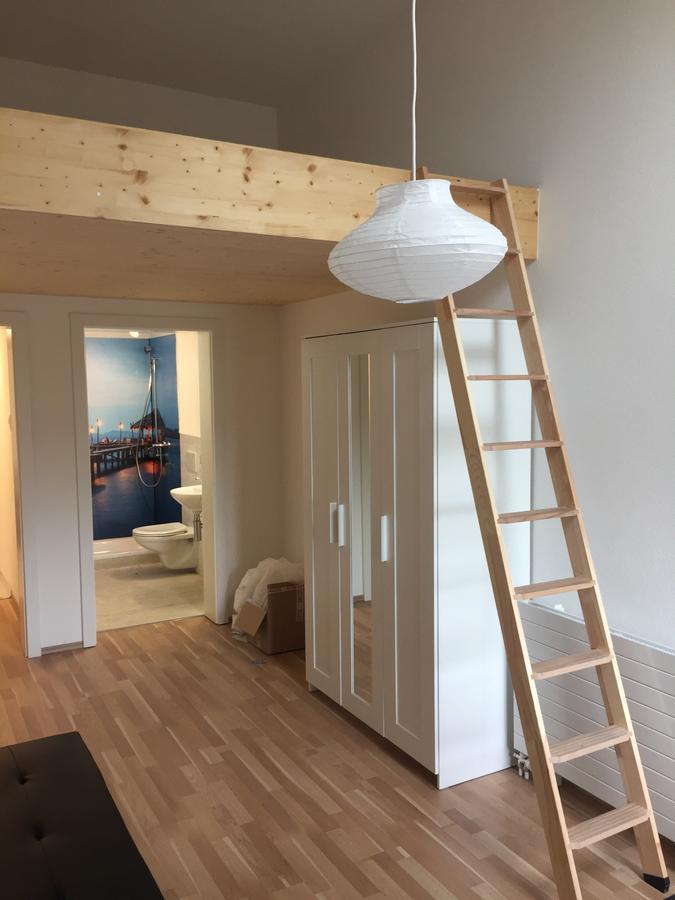 Hostel Airport Oberglatt Екстер'єр фото