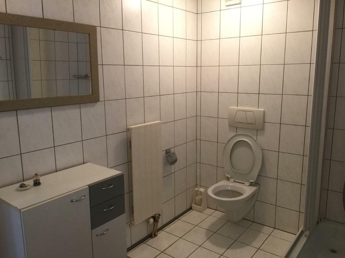 Hostel Airport Oberglatt Екстер'єр фото