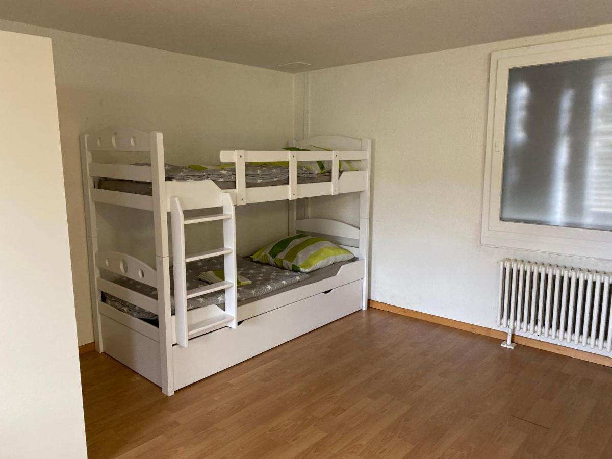 Hostel Airport Oberglatt Екстер'єр фото